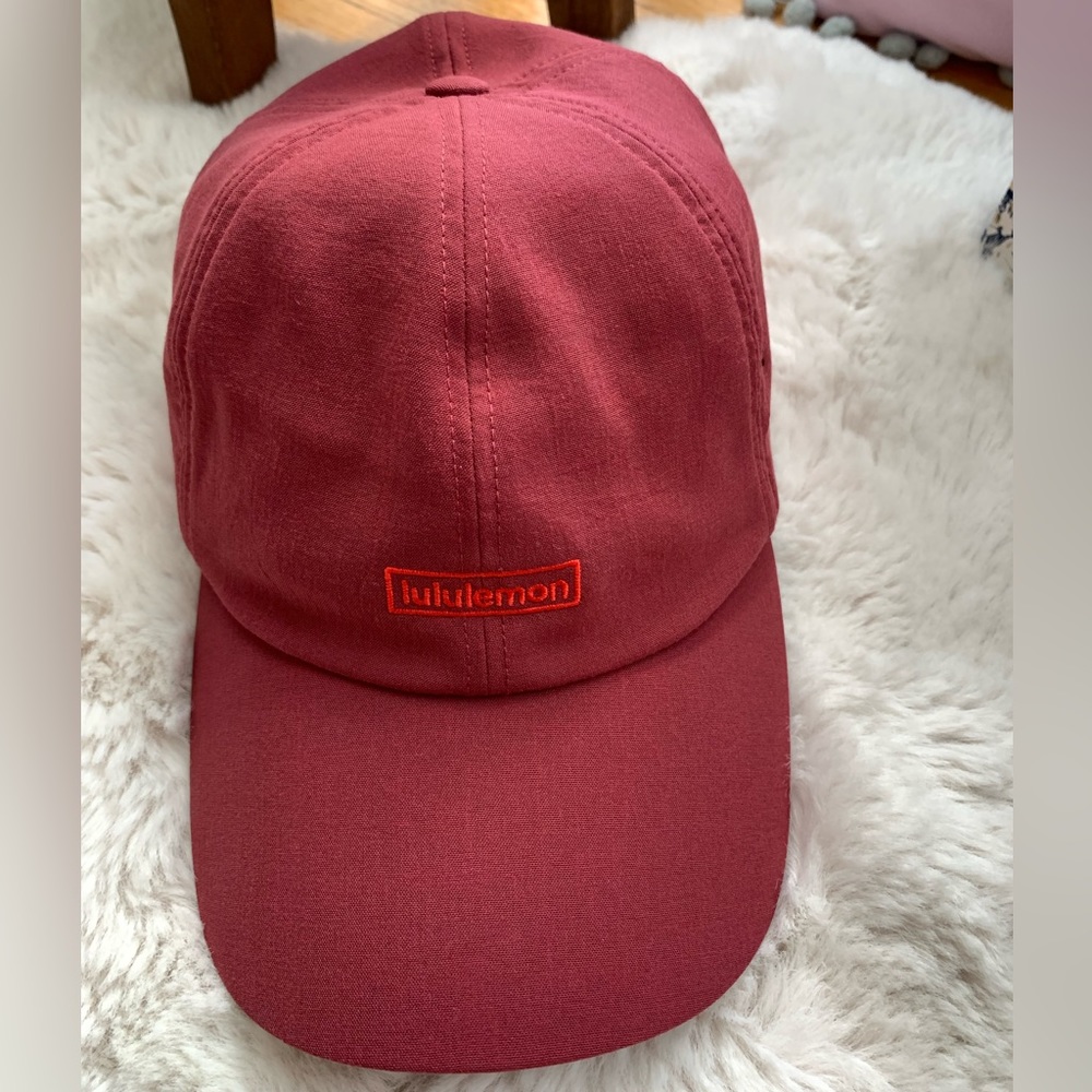 Lululemon Women's Baller Hat Soft 
Embroidery in Mulled Wine color